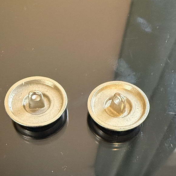 Versace Gold Medusa Buttons - Picture 3 of 3